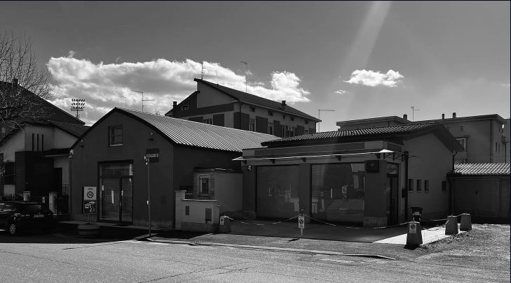 Hangar 51 Studio: la rinascita creativa di un edificio storico a Piacenza